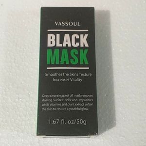 VASSOUL BLACK MASK